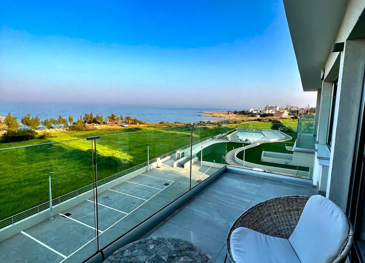 Emerald Suites Protarász Apartman