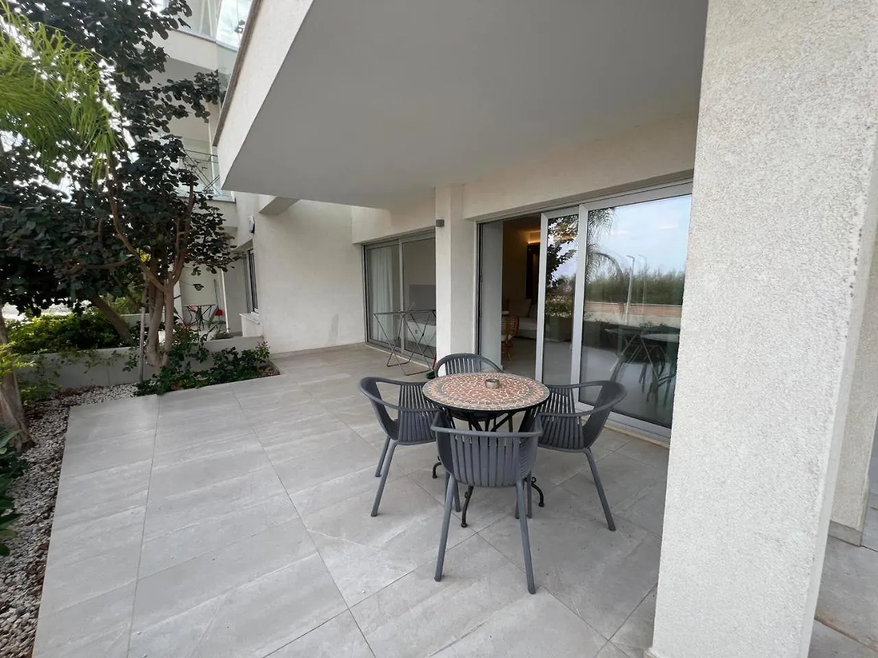 Emerald Suites Protarász Apartman